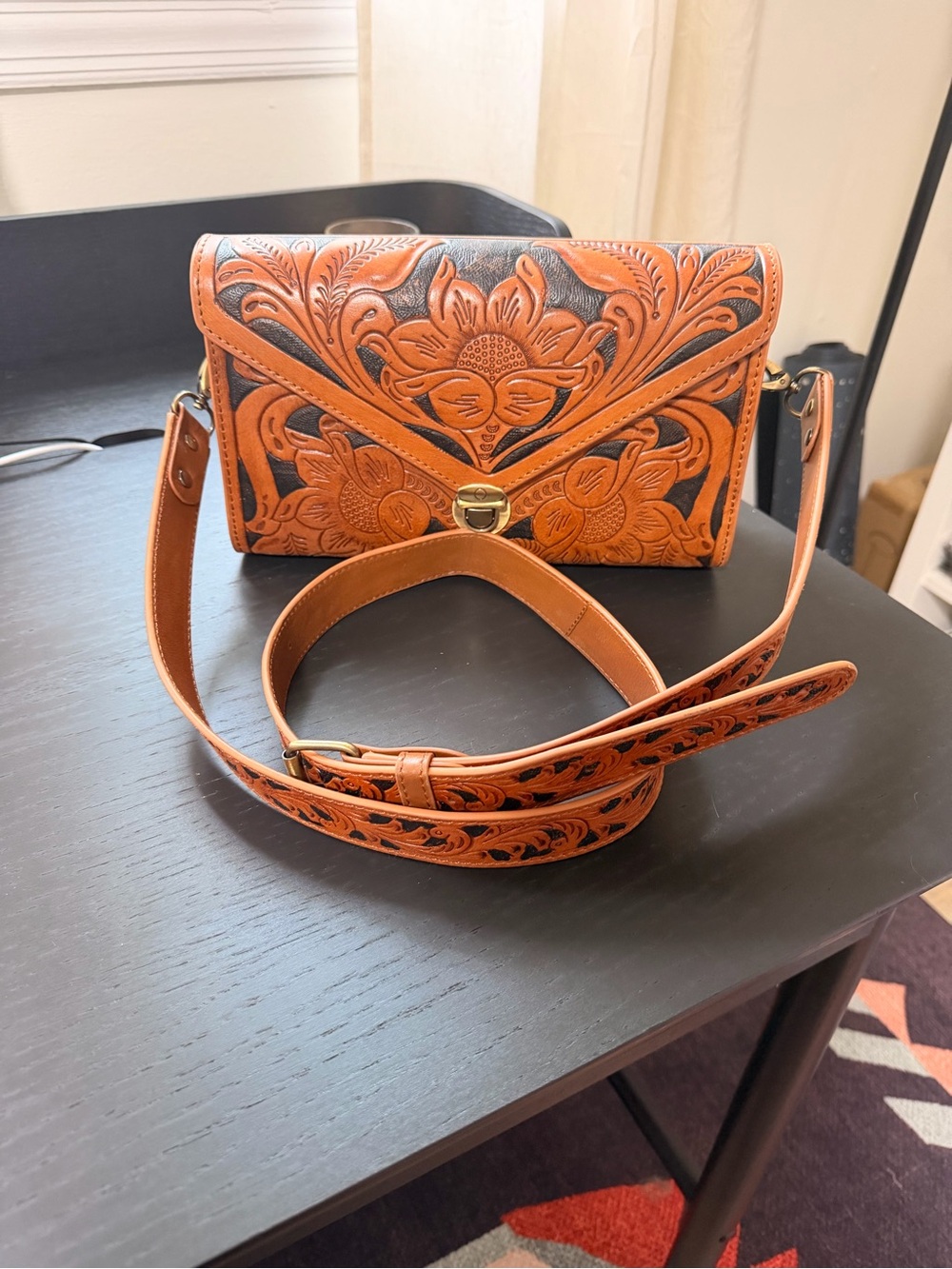 Vintage Tooled Floral Leather Crossbody Bag in Tan